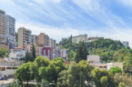 Alti 3-BR Apt by Santa Maria Jal el Dib