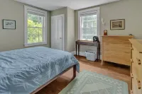 Rustic Farmhouse 4 Bedroom Home by RedAwning - Homestays