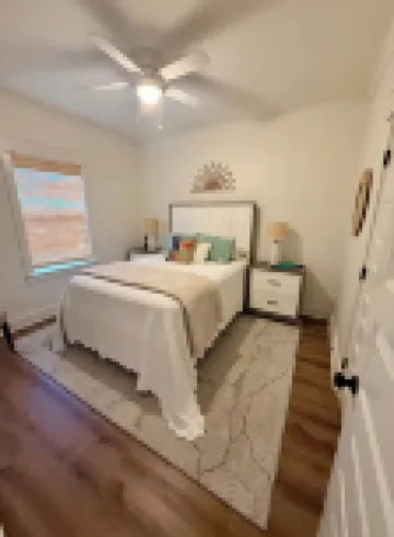 The Bay Stay Has Boat Pier ~ 4 mi. to Beach. Cart into Town- Close to Boat Ramp Hotels in 