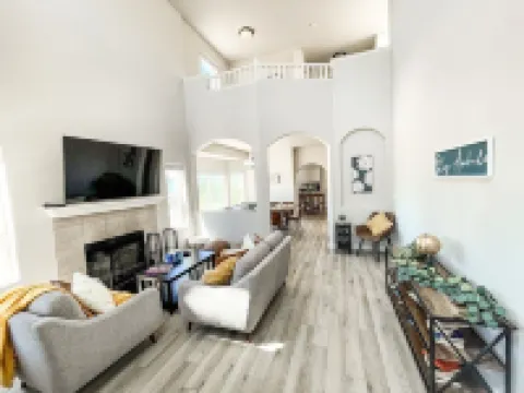 15524 Candle Creek