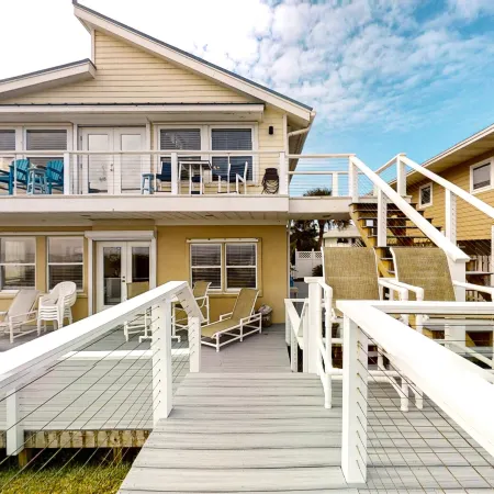 Spacious Beachfront Home w/Deck, Balcony, Central A/C, Washer/Dryer, and WiFi