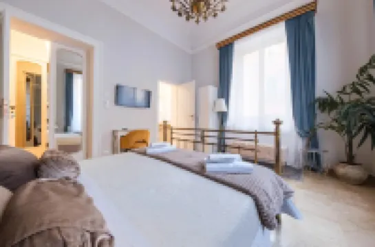 บีแอนด์บี อิล แกลเลโอเน