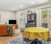 Pet-Friendly Bungalow Near Parris Island, Downtown Waterfront & Parks