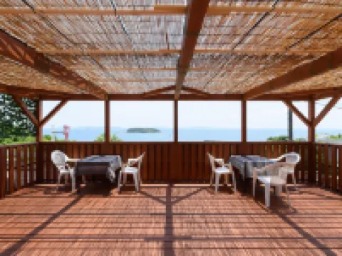 Tabist Marutora Bekkan Nishio Kira