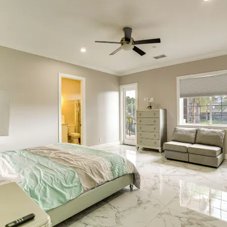 Expansive Riverside Mansion! Luxe, Family Friendly
