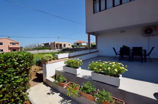 Apartment Maja