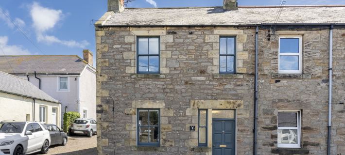 Northern Hideaways St Cuthberts Hotels in Seahouses