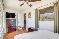 Hot Tub + Deck: Waterfront Lake Limestone Escape! - 2-Star