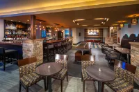 DoubleTree by Hilton Billings - bar