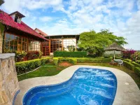 Armonía Lodge - breakfast