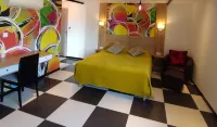 Hôtel Savary - Beach