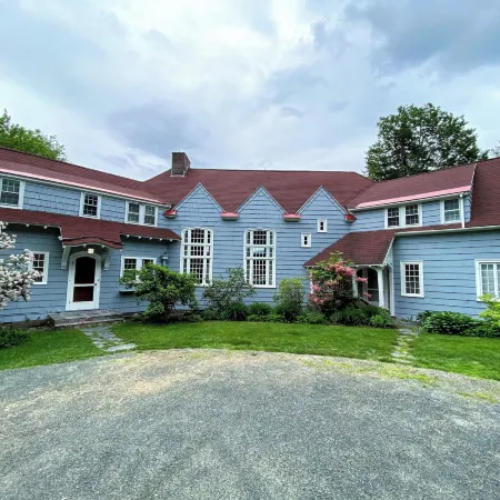 Holden Frost House