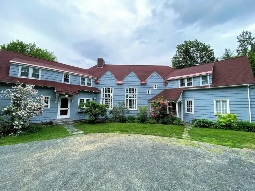 Holden Frost House