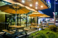 Wando Hotel Corner Residence