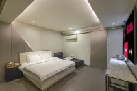 Daejeon Yuseong Spa Tower