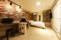 Myeonmok Choi Hotel