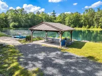 Theater Room Hot Tub Game Room Near Ski Resorts Hotels in Penn Forest Township