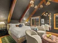 Royal Elk Lodge Hotels in Bailey