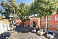 GuestReady - Apto Clássico da Família Portuguesa em Alfama Boémia