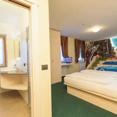 Hotel Touring