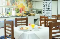 埃爾塔霍水療飯店 - 早餐