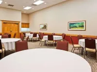 Osage Creek Lodge Hotels in Cedar Township