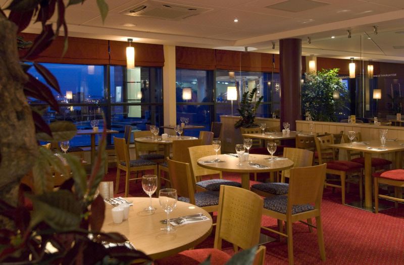 Premier Inn Hull City Centre photo 2