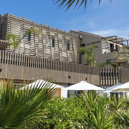 Les Jardins du Canal Piscine Chauffée