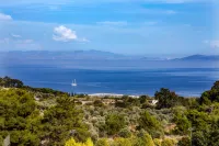 Villa Laurette Kratigos, Private Escape with Views