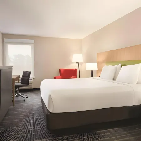 Country Inn & Suites by Radisson, Dunn I-95