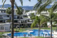 Lcr4 - Large 3-bedroom Apartment Near Beach - 2-Star