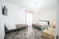 Newhouse Cavour Deluxe - maisons de vacances