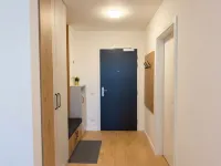 8-Min to Airport 1BR & 1LR Flat