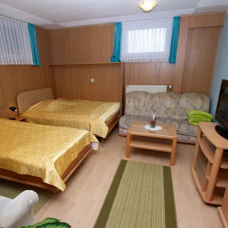 Rooms & Apartments Jana