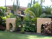 Oasis Inn Apartments