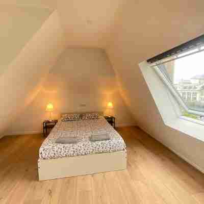 Modern Antwerp City Centre Stay Rooms