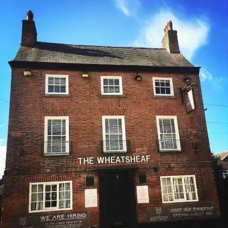 The Wheatsheaf Pub, Kitchen & Rooms