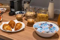 Seven Seas Residence - breakfast