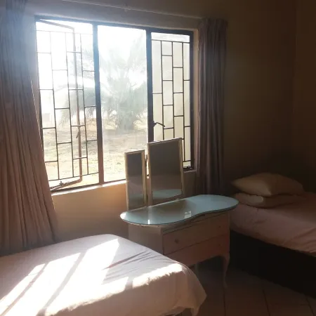 Room-Old Farmhouse for 3 in Limpopo Prov