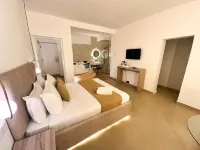 La Costa Hotel 15 Min from Airport,Free High-Speed WiFi, Spa Bath, Pool & Restaurant - สระว่ายน้ำส่วนตัว