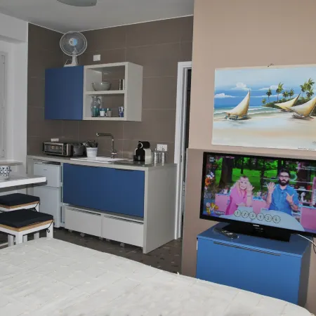La Bouganville Studio 200 m from the Sea Отели в г. Сперлонга