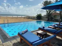 Tropical Beach House Hikkaduwa - Infinity Pools