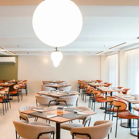 Regency Copacabana Hotel Отели рядом с достопримечательностью «Леблон»