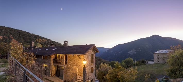 Balcon del Pirineo Rural Ordesa Hotele w: Sobrarbe