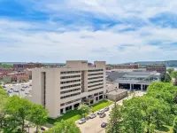 Radisson Hotel la Crosse Các khách sạn gần Sân vận động La Crosse Center