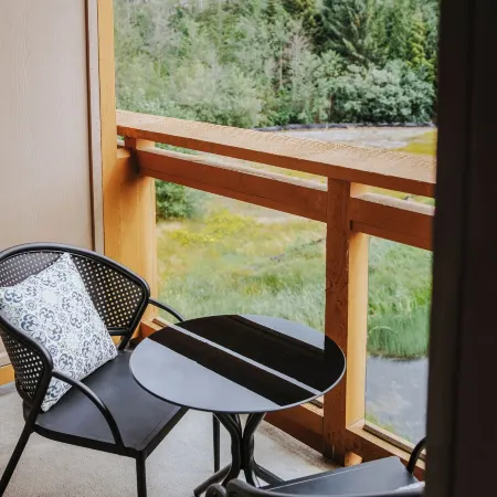 Executive Suites Hotel and Resort - Squamish BC
