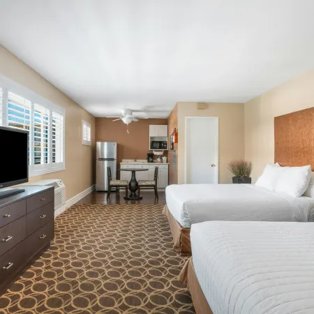 Marin Suites Hotel