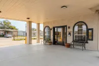 Airport Inn & Suites South Padre Island I 37 - Wifi