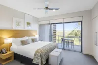Racv Noosa Resort - breakfast
