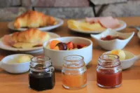 Hotel 7 Lagos - Завтрак